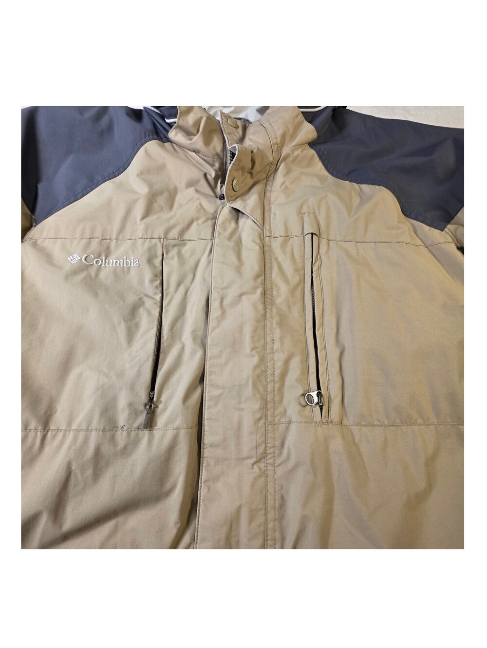 Columbia Mens XL Colorblock Outdoor Winter Jacket Tan Gray Full Zip Pockets